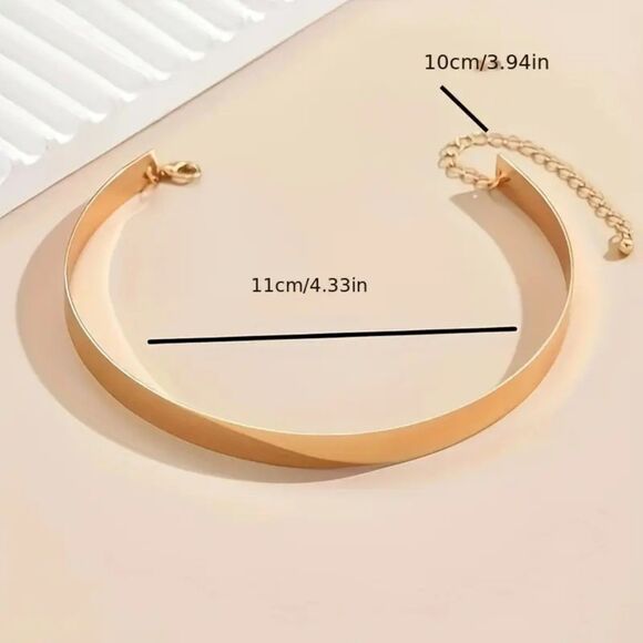 Elegant Sleek Clean Minimalist Design Chic Bold Gold Tone Metal Choker Necklace - Picture 3 of 3